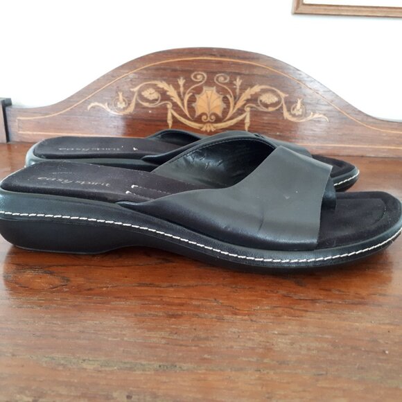 Black Leather Sandals by Easy Spirit in Size 7 - Picture 2 of 6